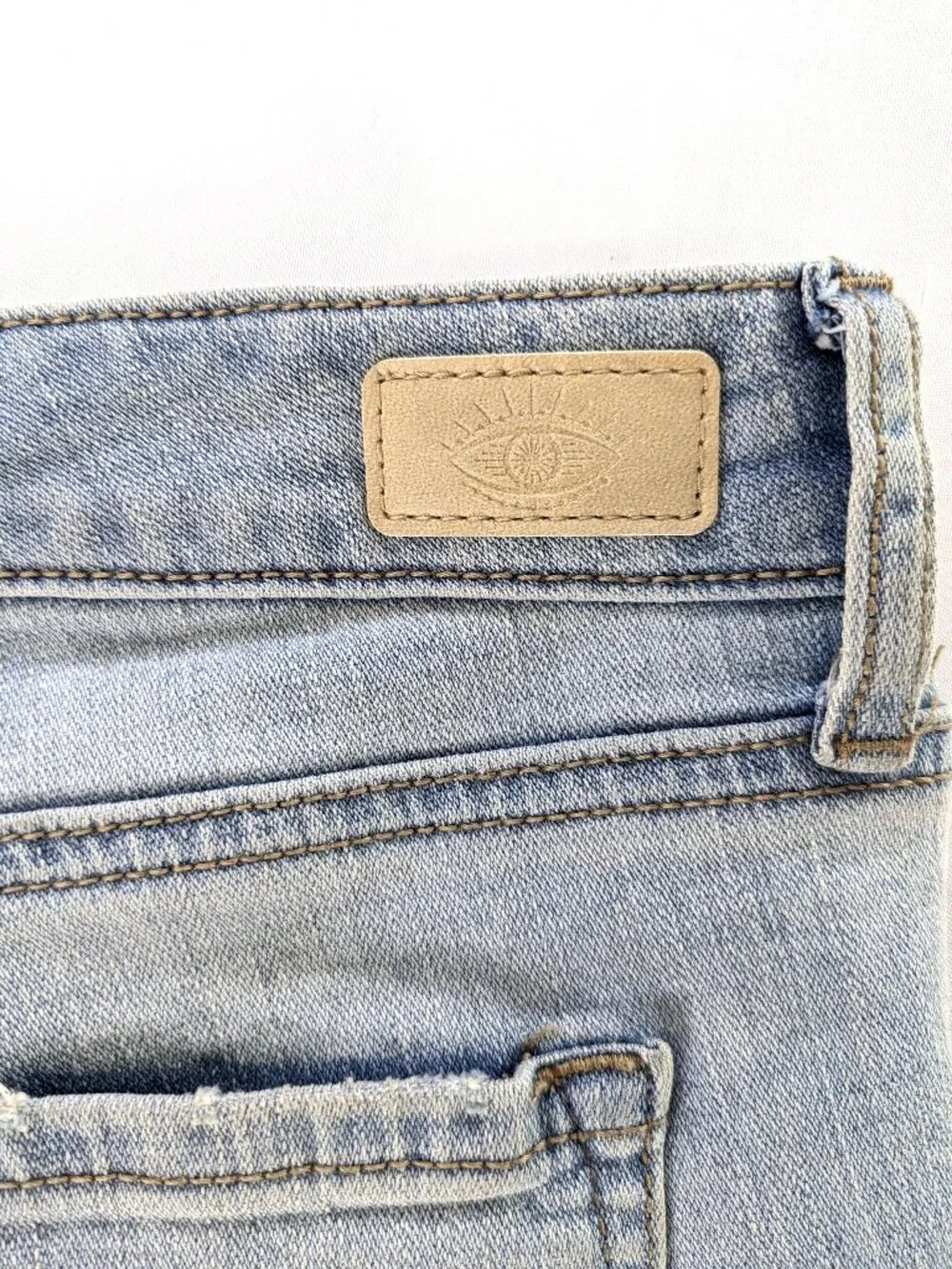 Sofia Vergara Bagi Boyfriend Jeans - Women's 12 - Distressed with Sharkbite Hem - Picture 8 of 8